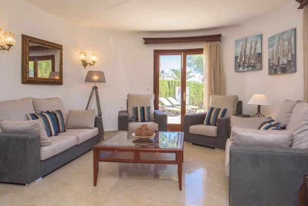Nice villa for rent in Cala d’Or