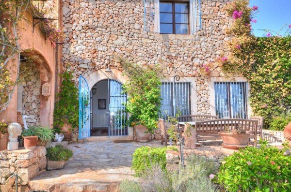 Charming country house with tourist license