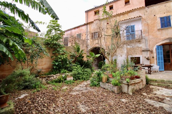 Charming house in Felanitx